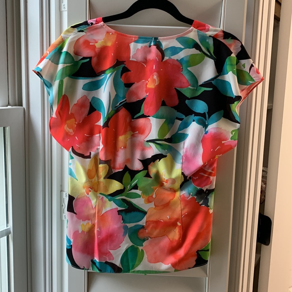 Joseph Ribkoff blouse - Picture 3 of 8
